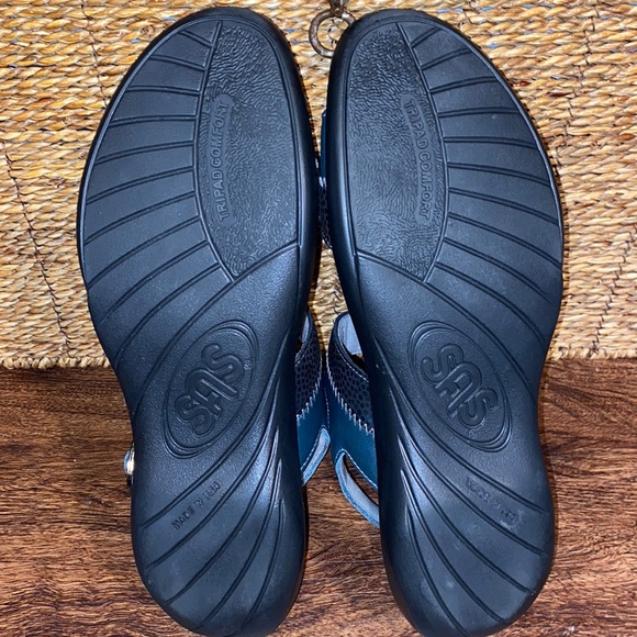 Nudu Navy SAS Leather Women’s Sandal Size 8.5 Narrow - Picture 16 of 16